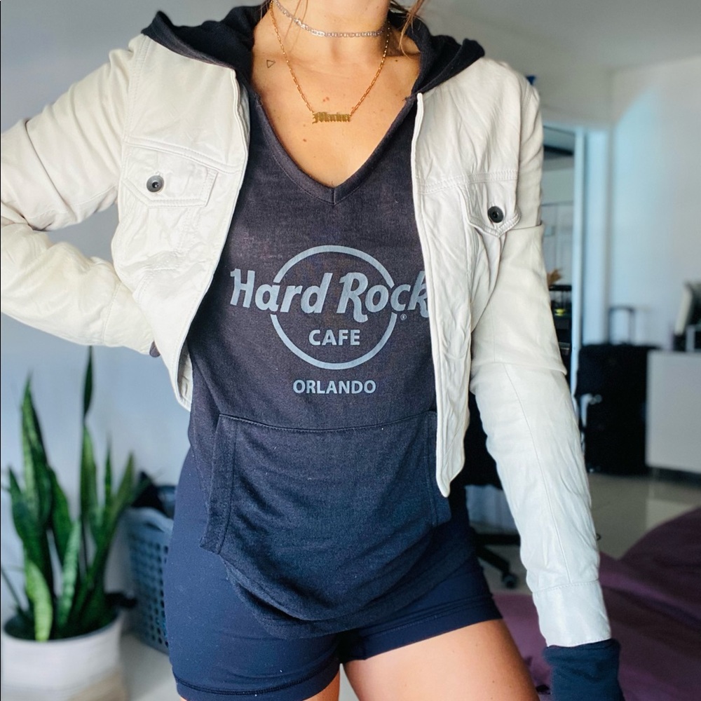 🖤HARD ROCK CAFE HOODIE 🖤 - Picture 5 of 5